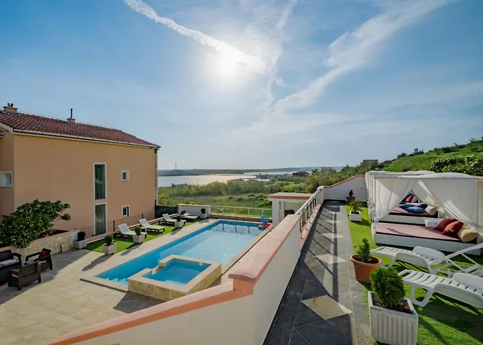 Melandura-6 By Interhome *