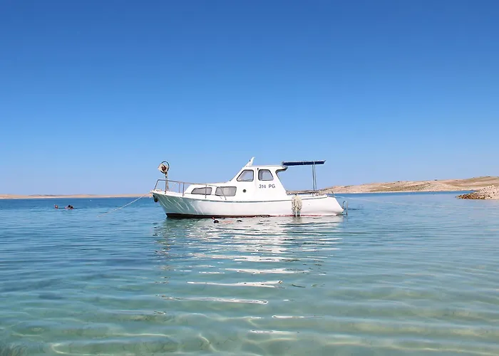 Melandura-6 By Interhome Dinjiska